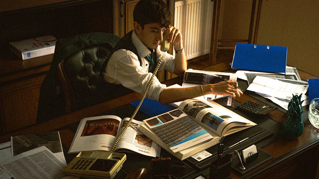 Beyond the Brief: Mastering LinkedIn for Legal Professionals